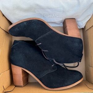 Toms Lunata black suede heeled lace up boots with original box, dust bag- 9